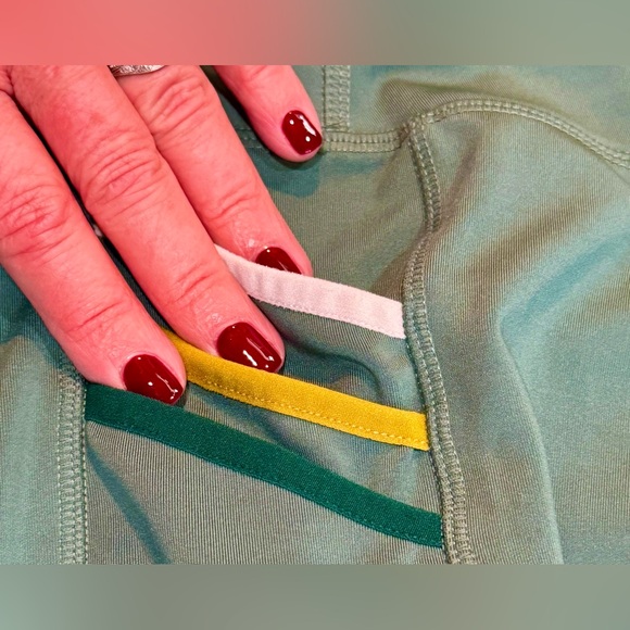 Women’s Legend leggings - green with striped thigh pocket edges - Large - cute! - Picture 2 of 9